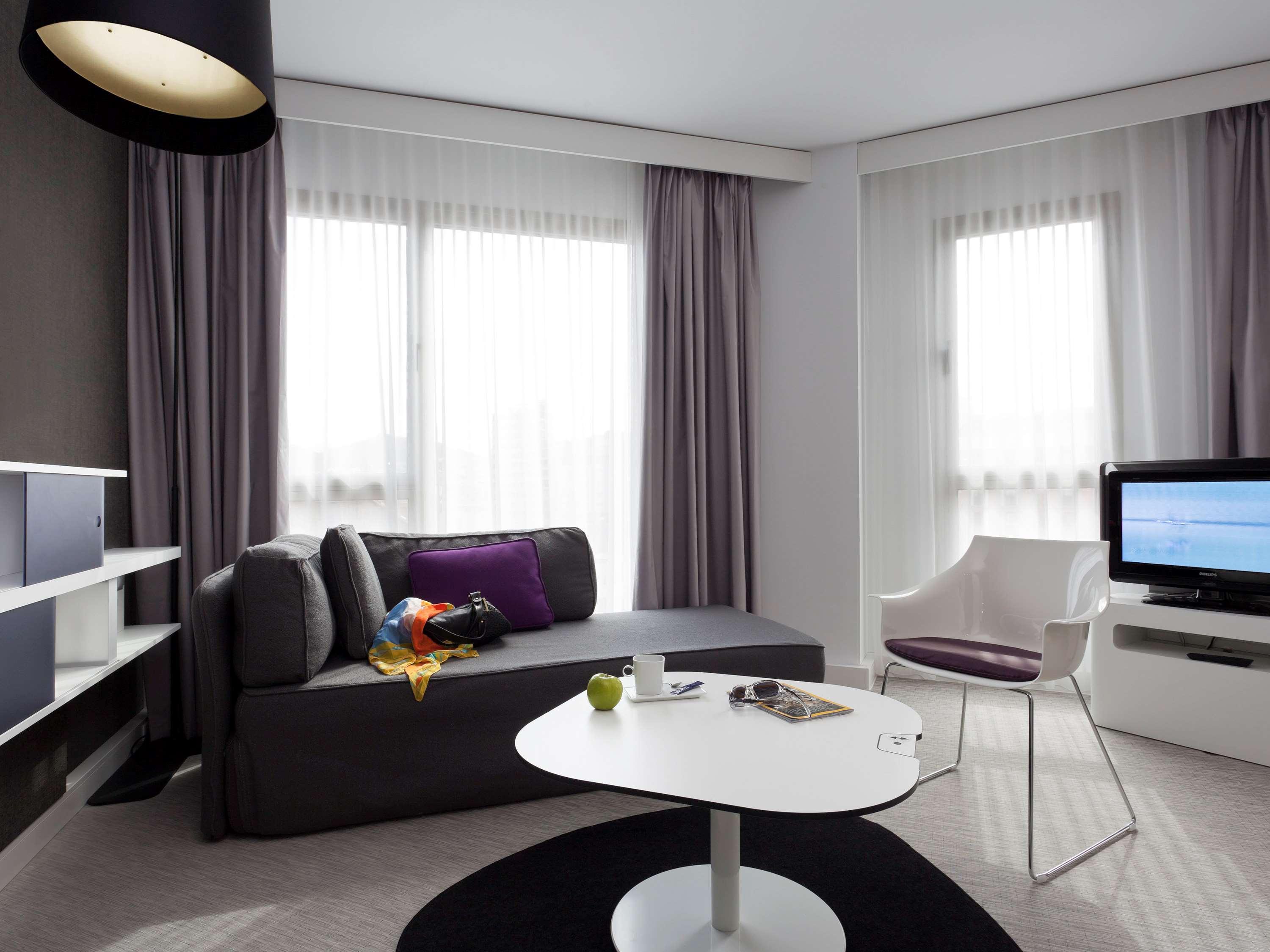 Novotel Suites Malaga Centro Esterno foto