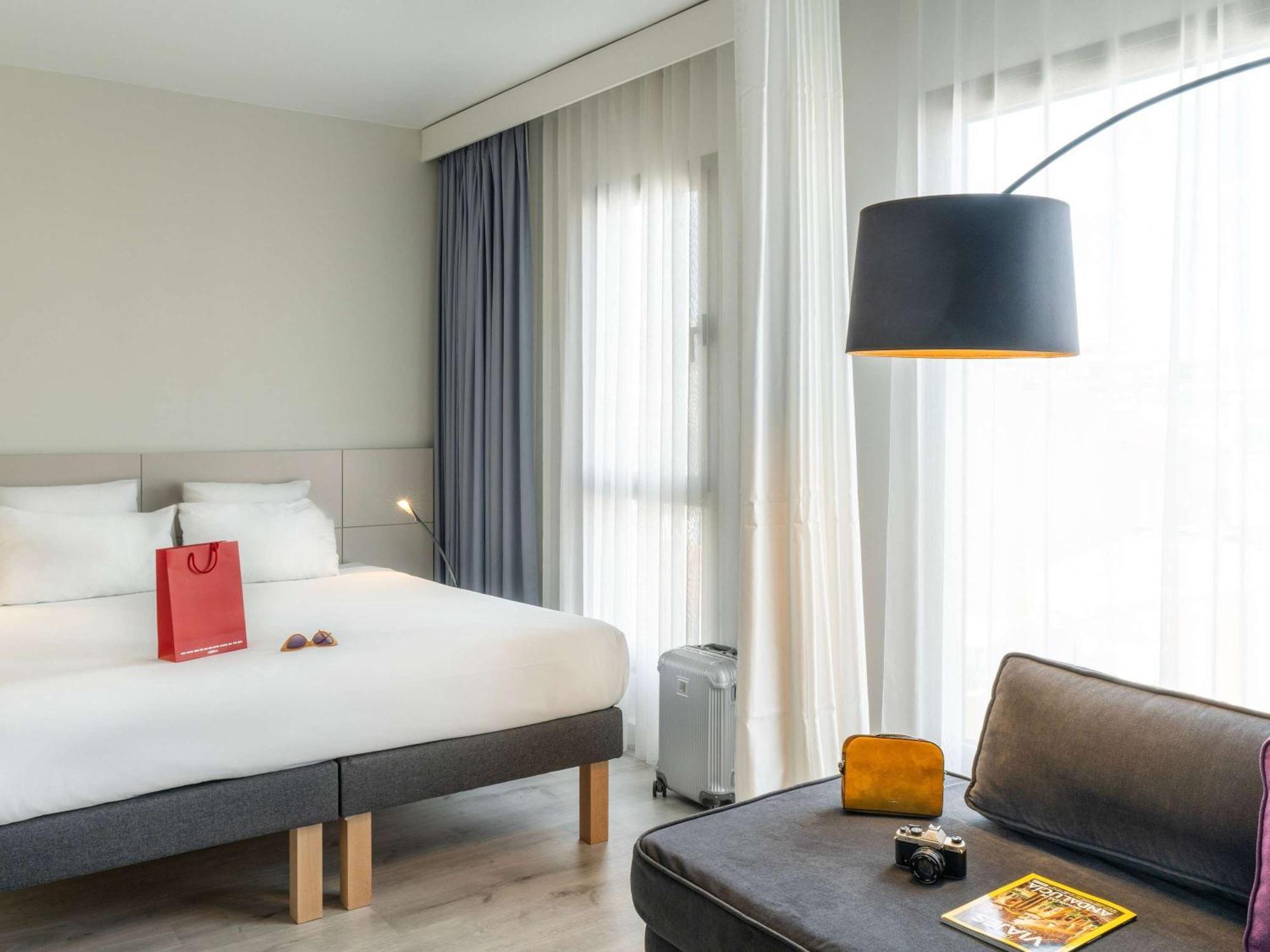 Novotel Suites Malaga Centro Esterno foto