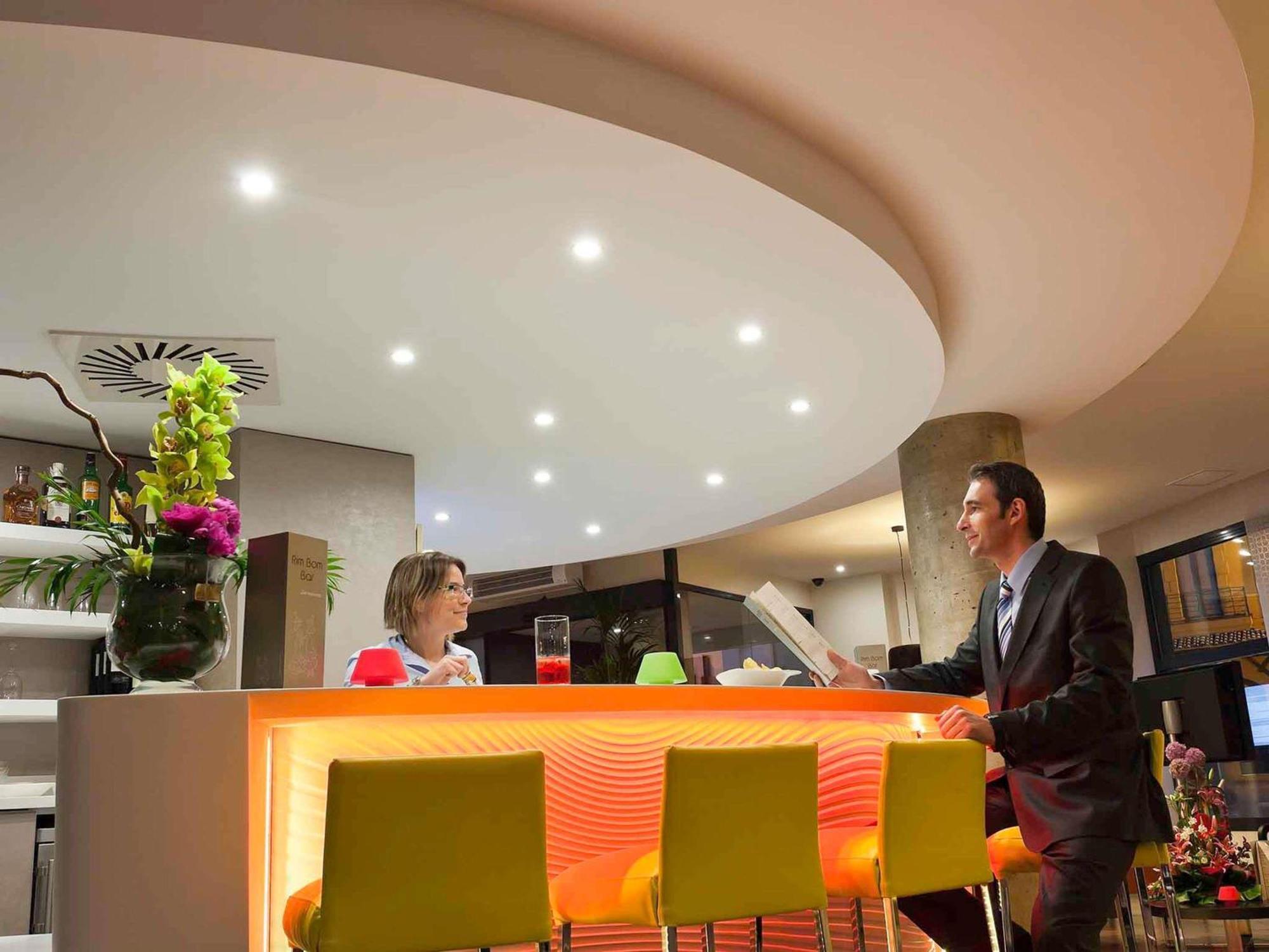 Novotel Suites Malaga Centro Esterno foto