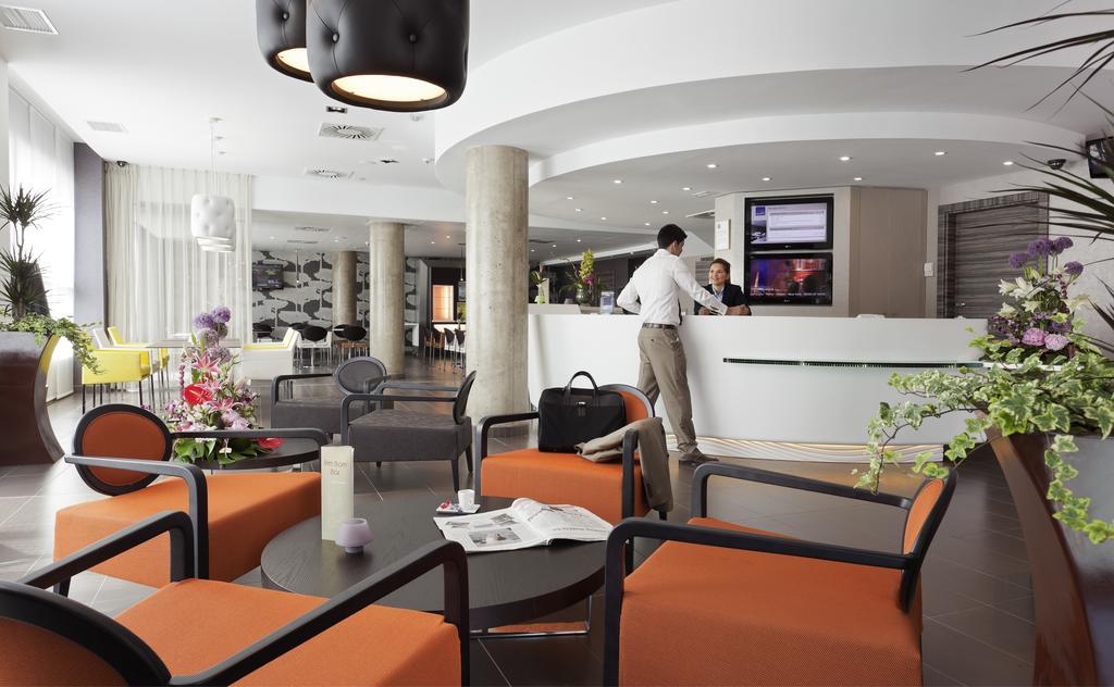 Novotel Suites Malaga Centro Esterno foto